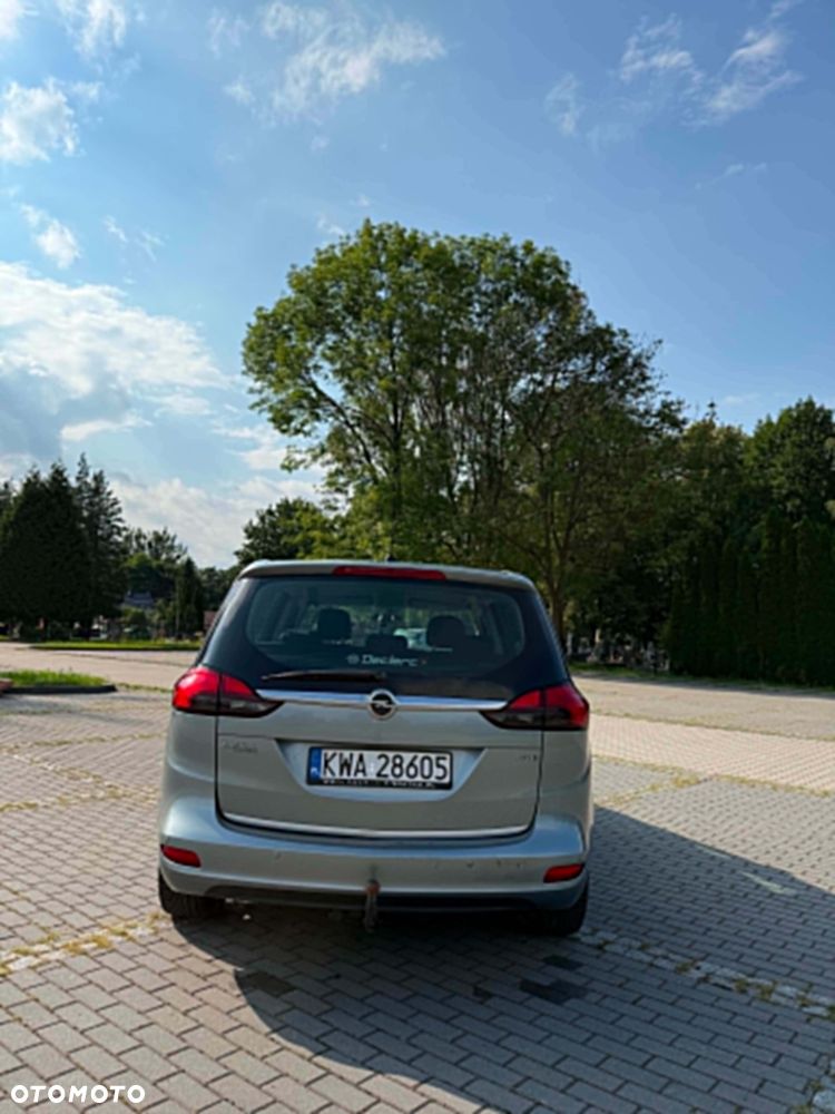 Opel Zafira 2.0 CDTI Cosmo - 19