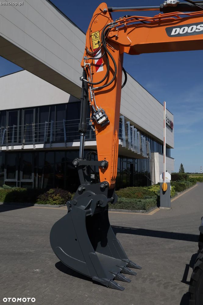 Doosan DX165W-5 - 15