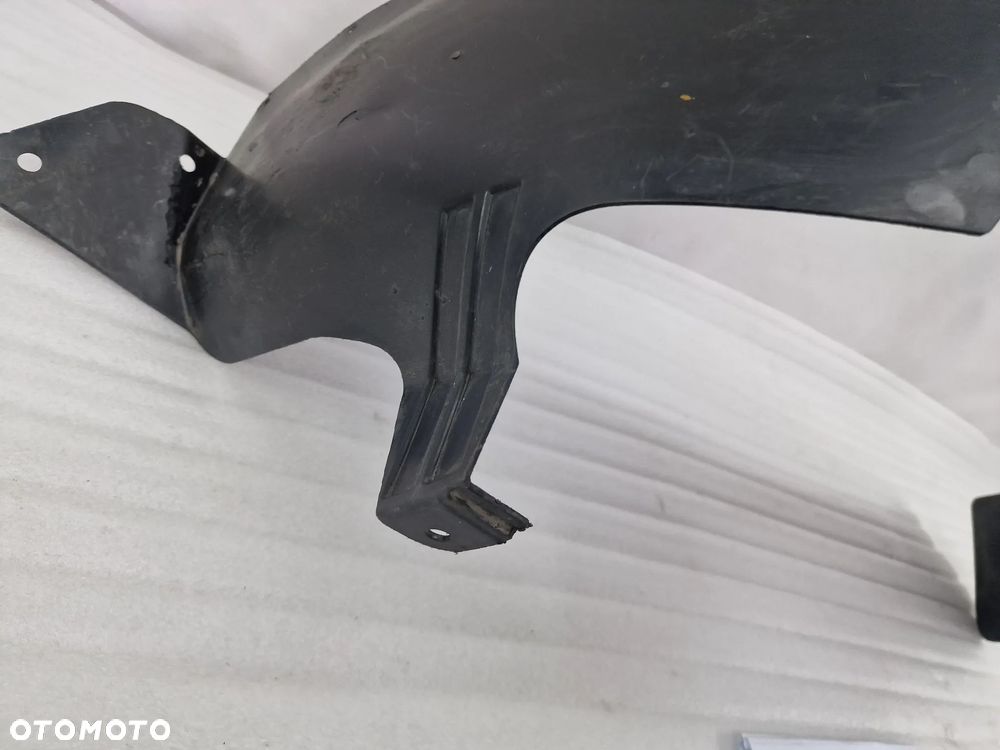 HYUNDAI KONA I LIFT 20- LEWE NADKOLE TYLNE TYLNIE TYŁ , NR 86825-DD000 , NR AUKCJI N734 - 9