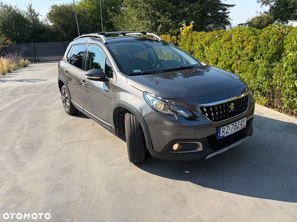 Peugeot 2008 1.2 PureTech Active S&S - 12