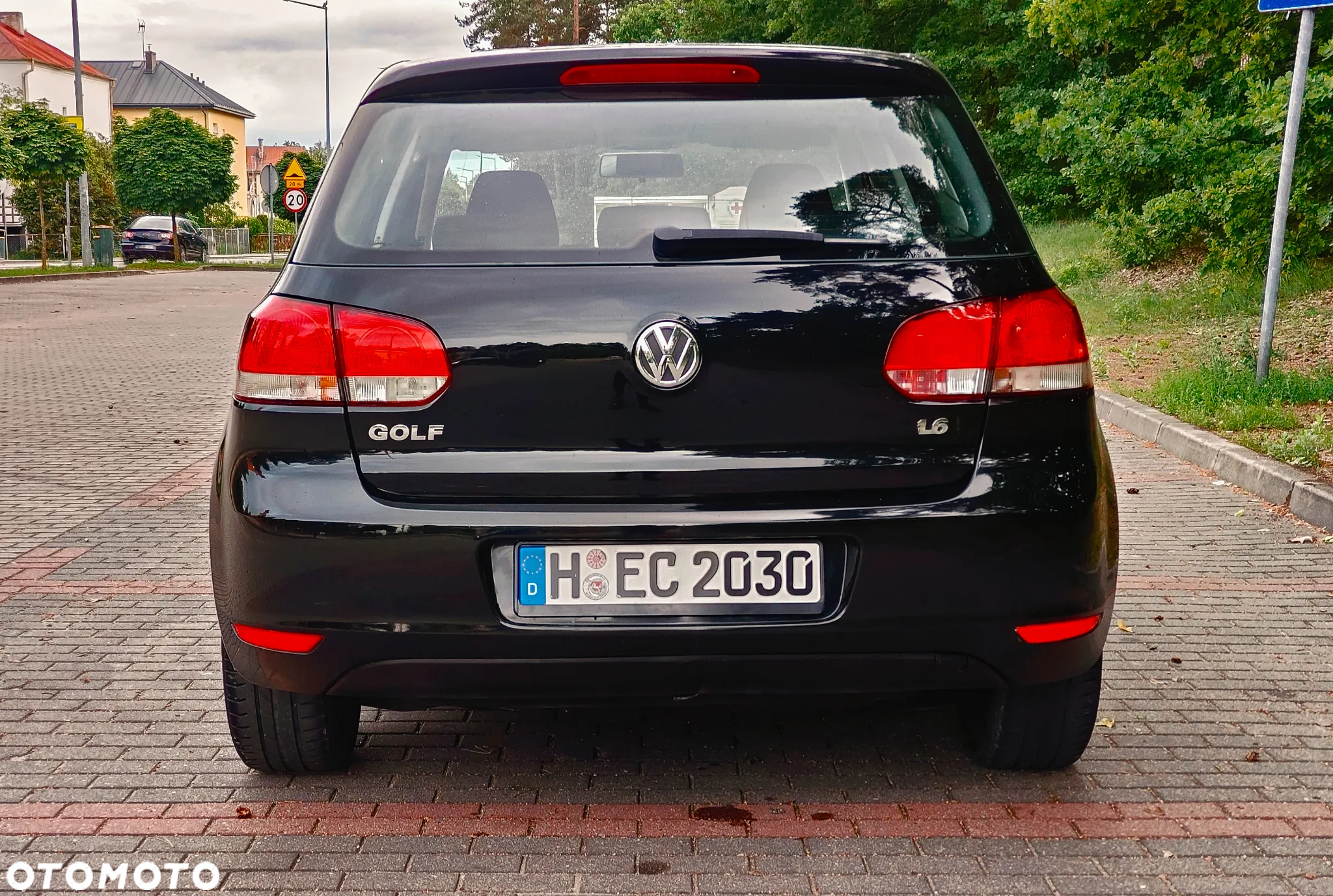 Volkswagen Golf 1.6 Comfortline - 6