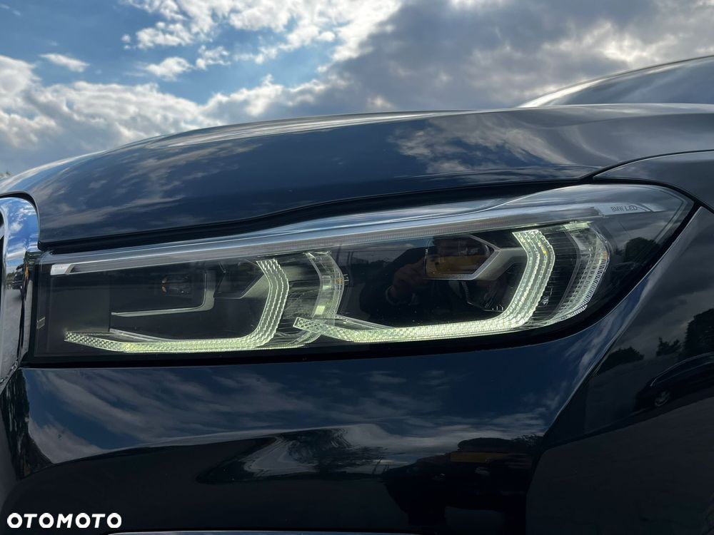 BMW Seria 7 730d xDrive - 13