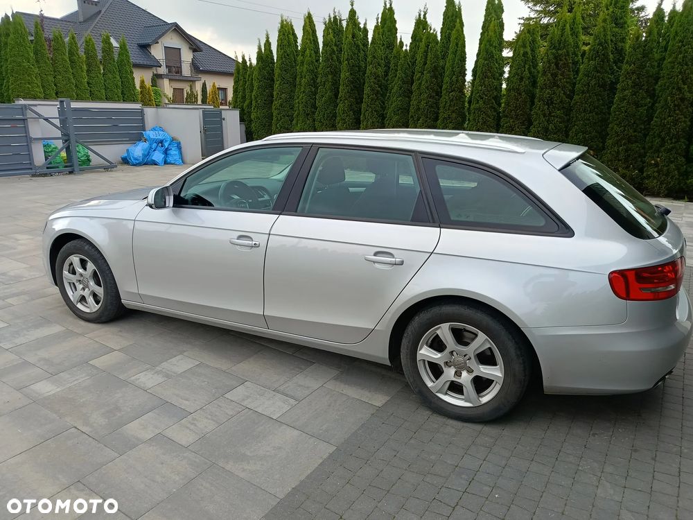 Audi A4 Avant 2.0 TDI DPF multitronic Ambiente - 6