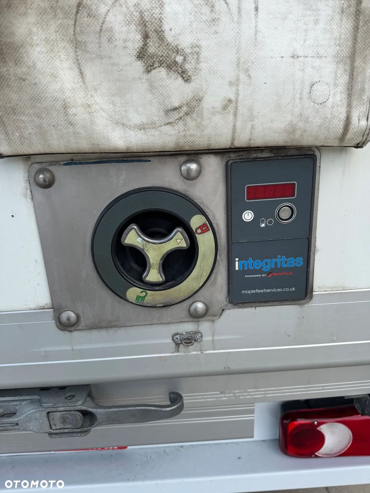 Renault Master - 11