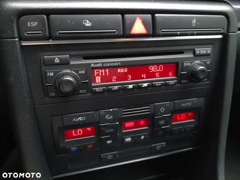 Audi A4 Avant - 38