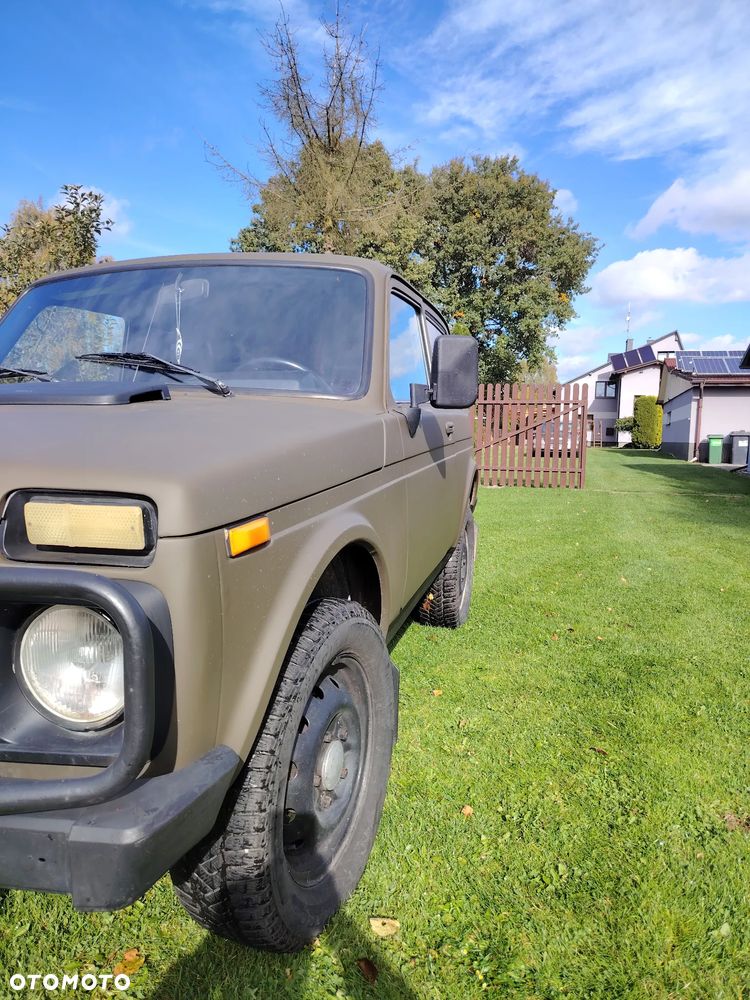 Lada Niva 1.7i - 7