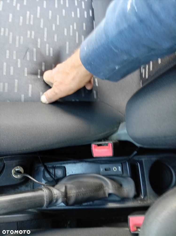 Opel Combo - 38