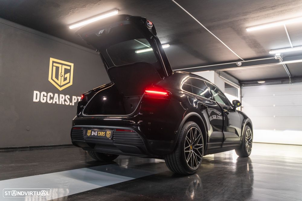 Porsche Macan Electric - 29
