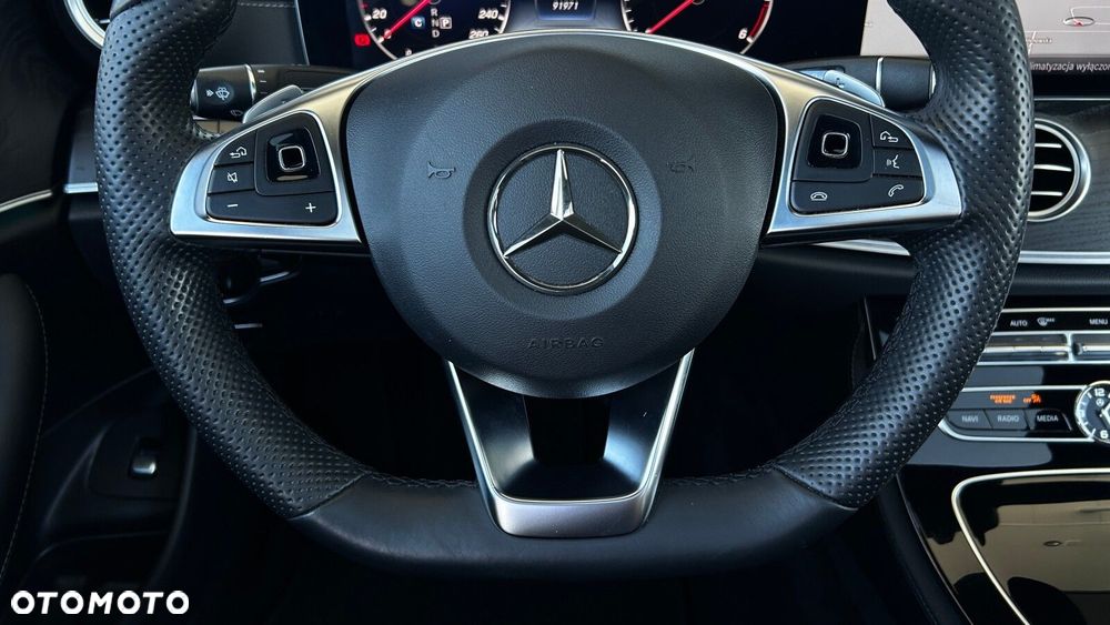 Mercedes-Benz Klasa E 220 d 4-Matic AMG - 16