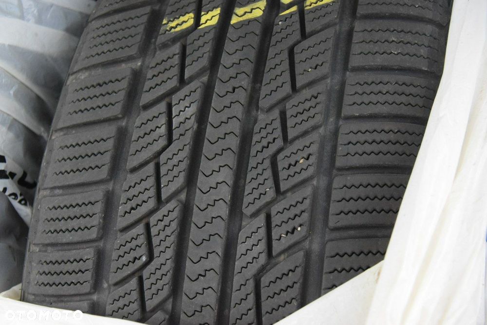 Ford Kuga 2.0 TDCi 4WD Titanium - 24