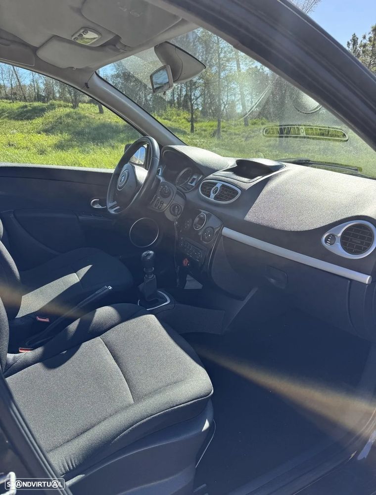 Renault Clio 1.5 dCi Dynamique - 3