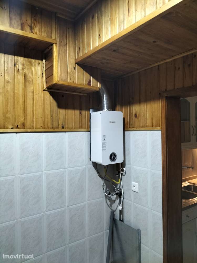 Apartamento com 3 quartos e 1 WC - Grande imagem: 2/12