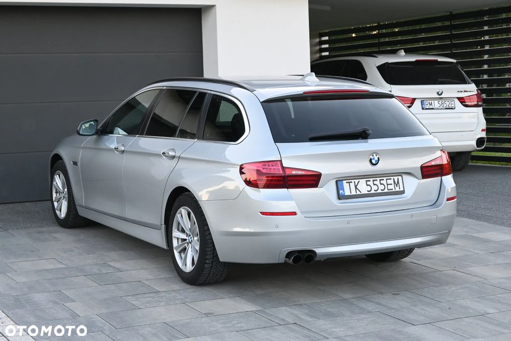 BMW Seria 5 525d - 6