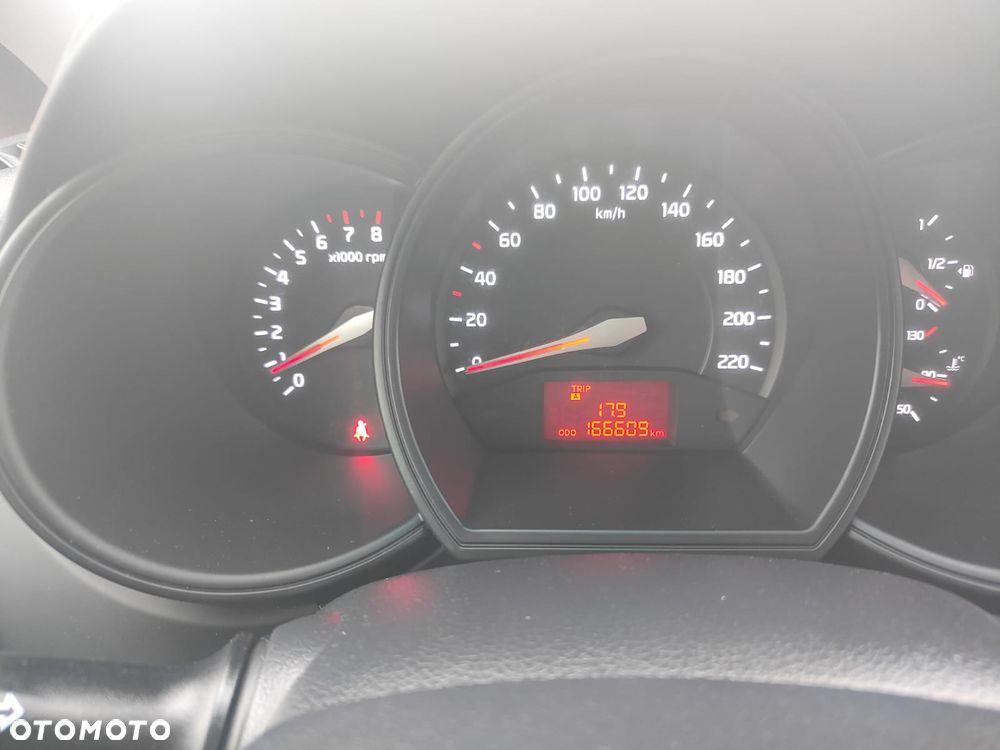 Kia Rio 1.2 Dream-Team Edition - 13