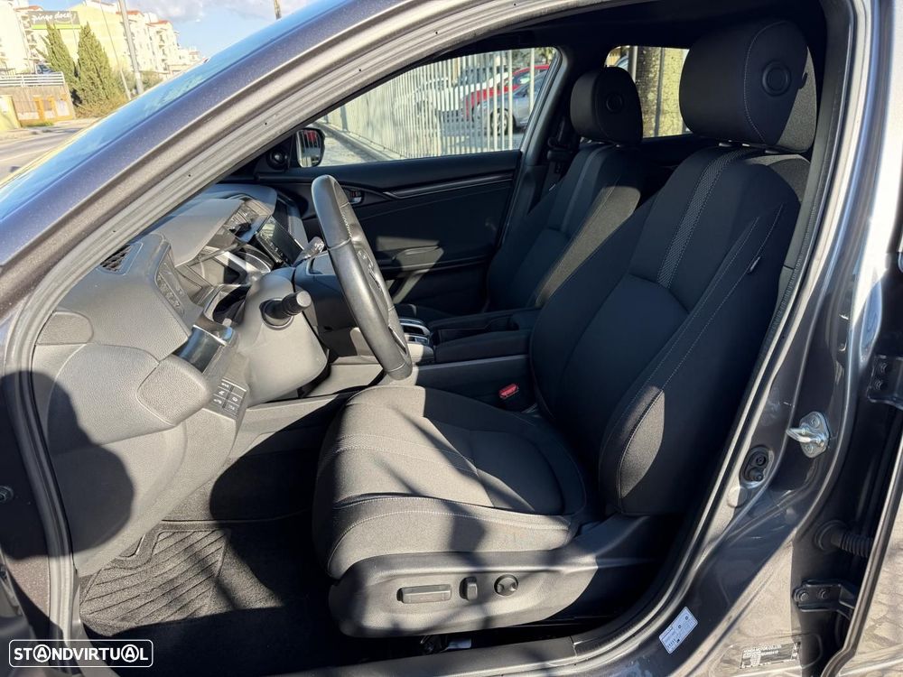 Honda Civic 1.0 i-VTEC Executive Premium - 7