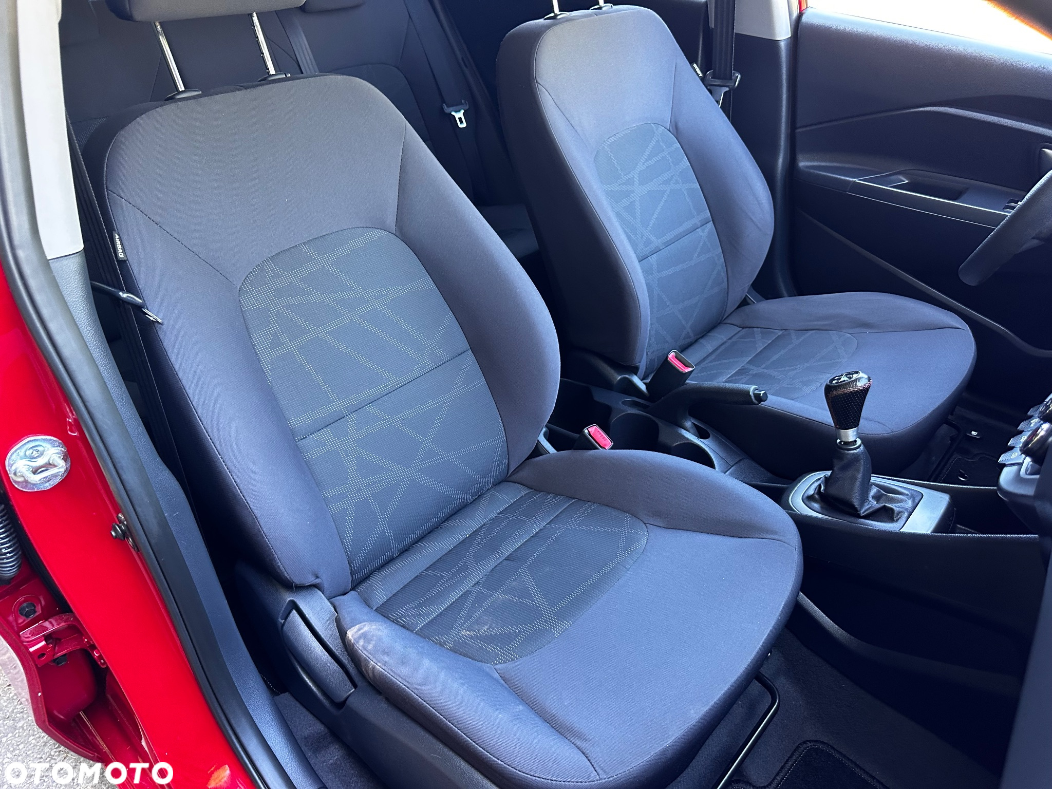 Kia Rio 1.2 Business Line - 24