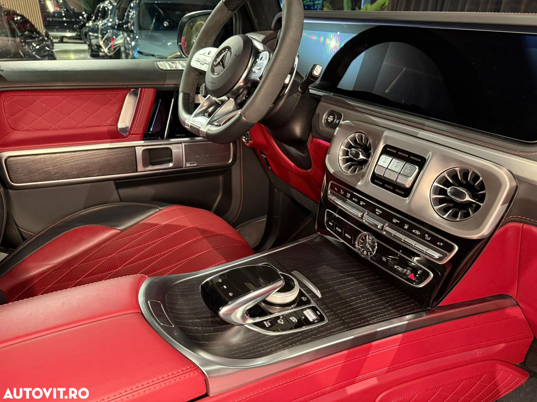 Mercedes-Benz G AMG 63 AMG Speedshift 9G-TRONIC - 29