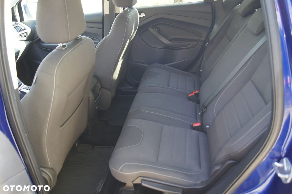 Ford Kuga 1.5 EcoBoost 2x4 Trend - 18