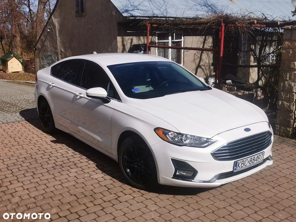 Ford Fusion - 3