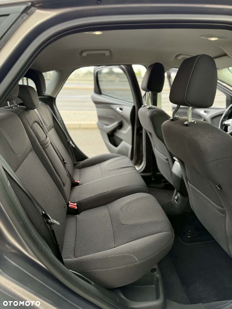 Ford Focus 1.6 EcoBoost Titanium - 14