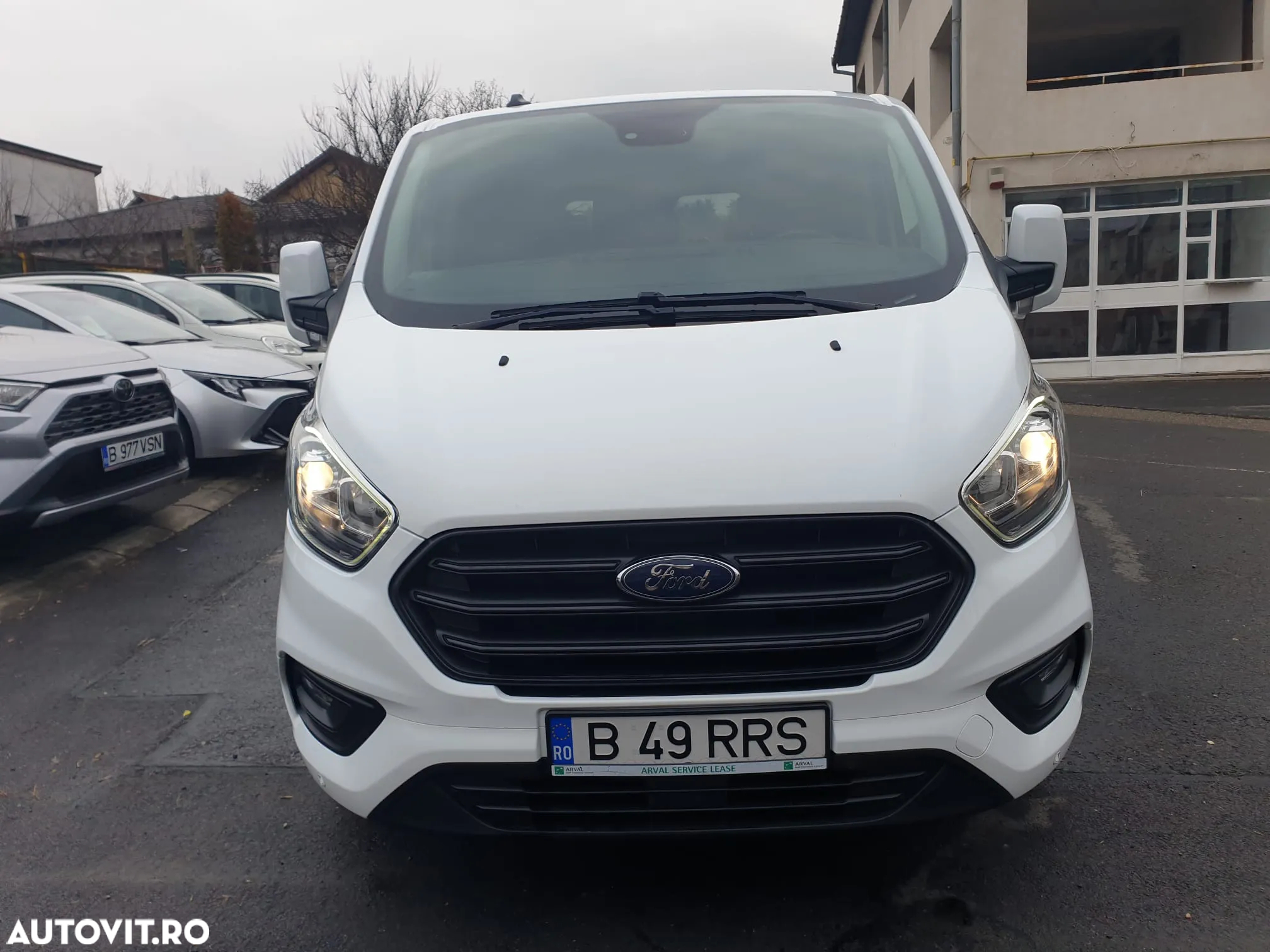 Ford Transit Custom Shuttle Bus 320 2.0 EcoBlue 130 CP L2H1 Trend - 2