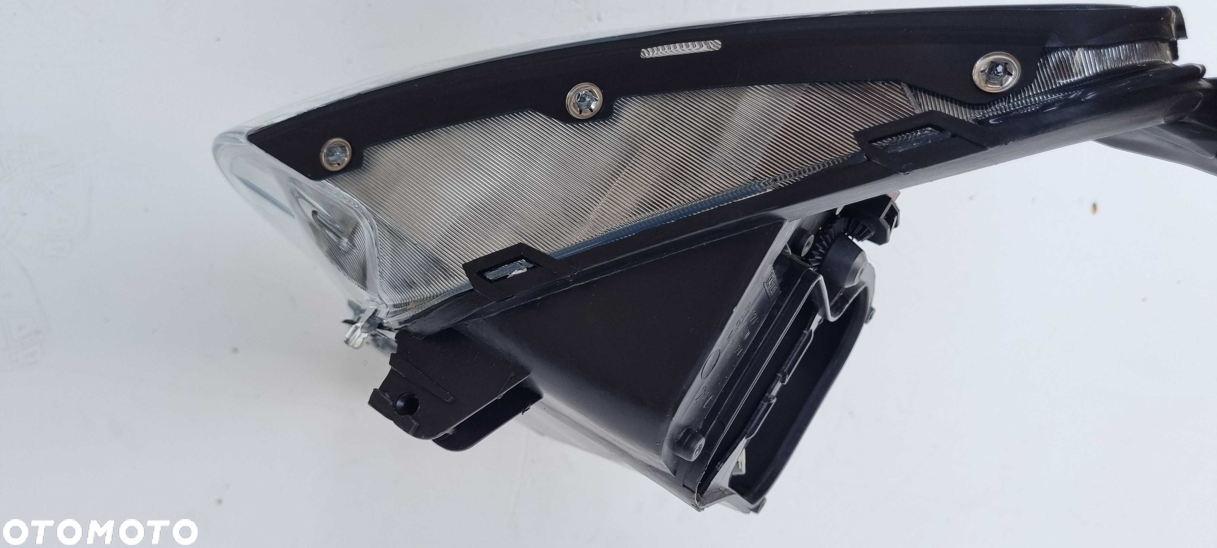 FORD Focus MK1 Lampa Reflektor Lewy r98-04 Lift Kraków - 6