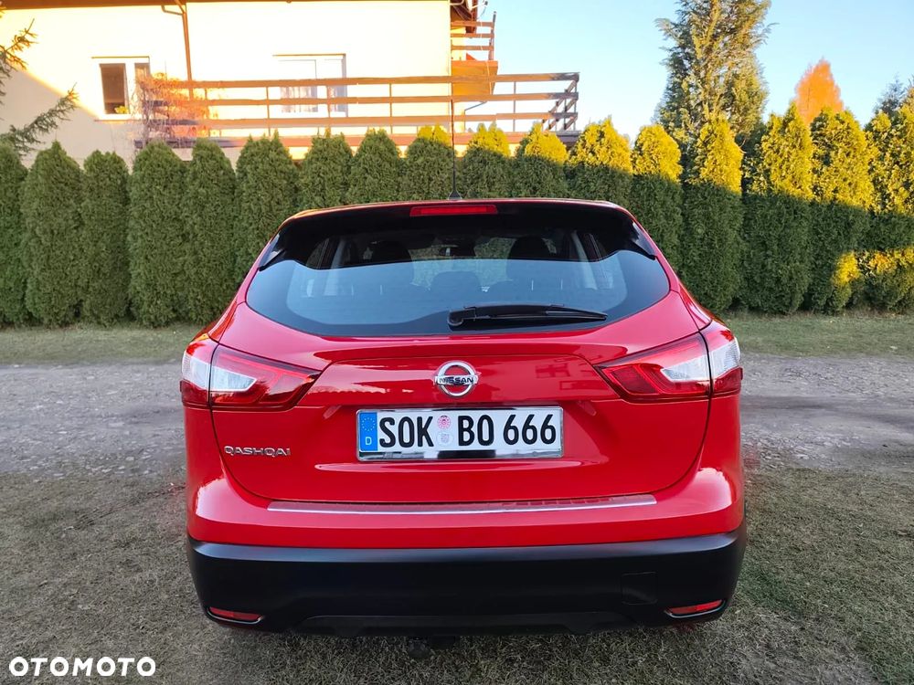 Nissan Qashqai 1.6 DIG-T 360 - 6