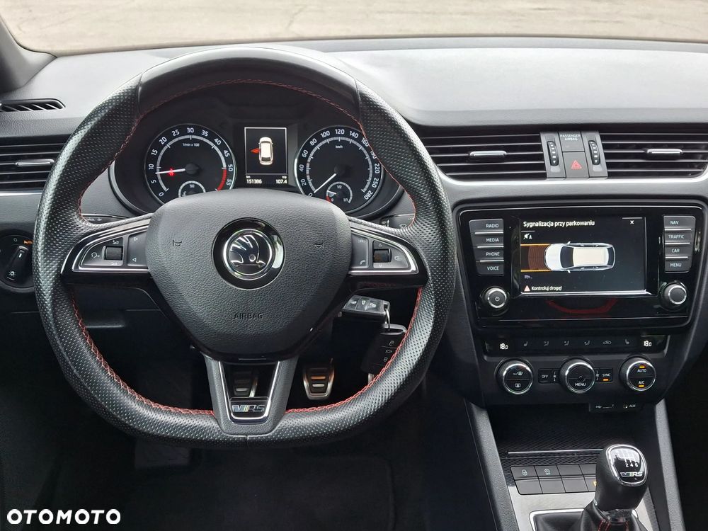 Skoda Octavia 2.0 TDI (Green tec) RS - 6