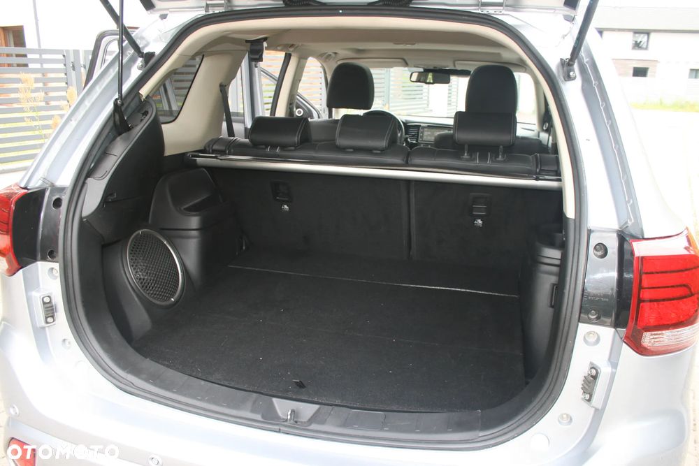 Mitsubishi Outlander - 29