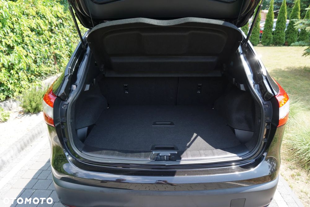 Nissan Qashqai 1.2 DIG-T Tekna Xtronic - 19