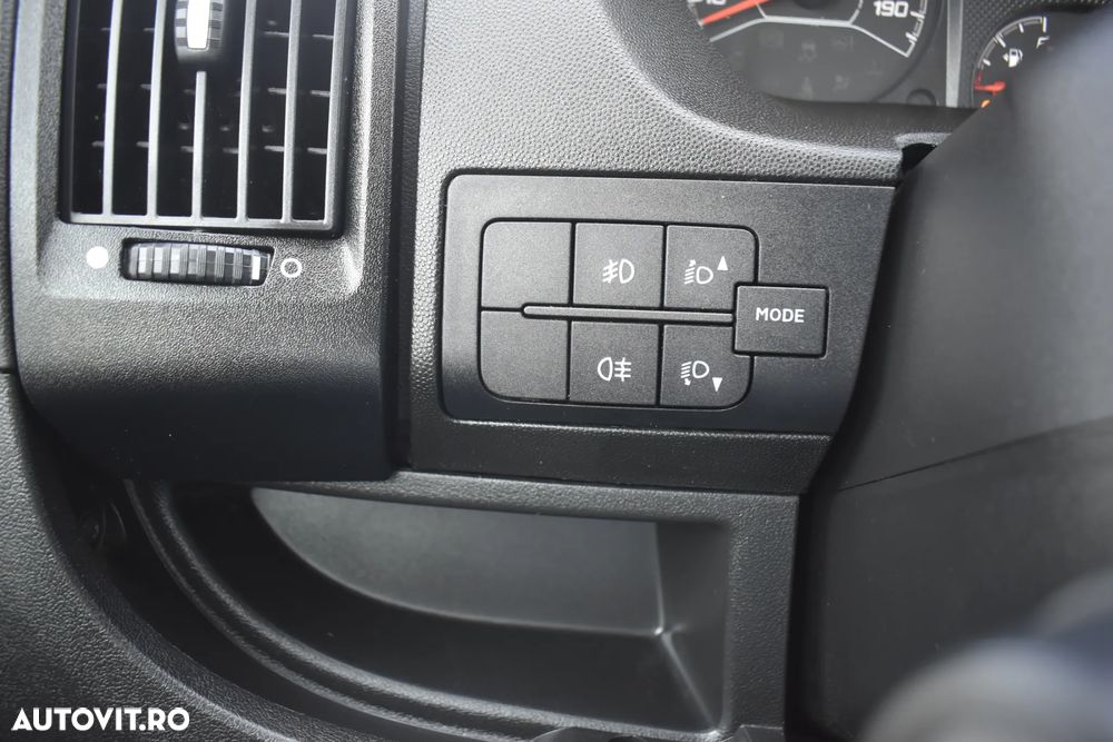 Fiat Ducato 130 Multijet L4 Box + Lift - 31