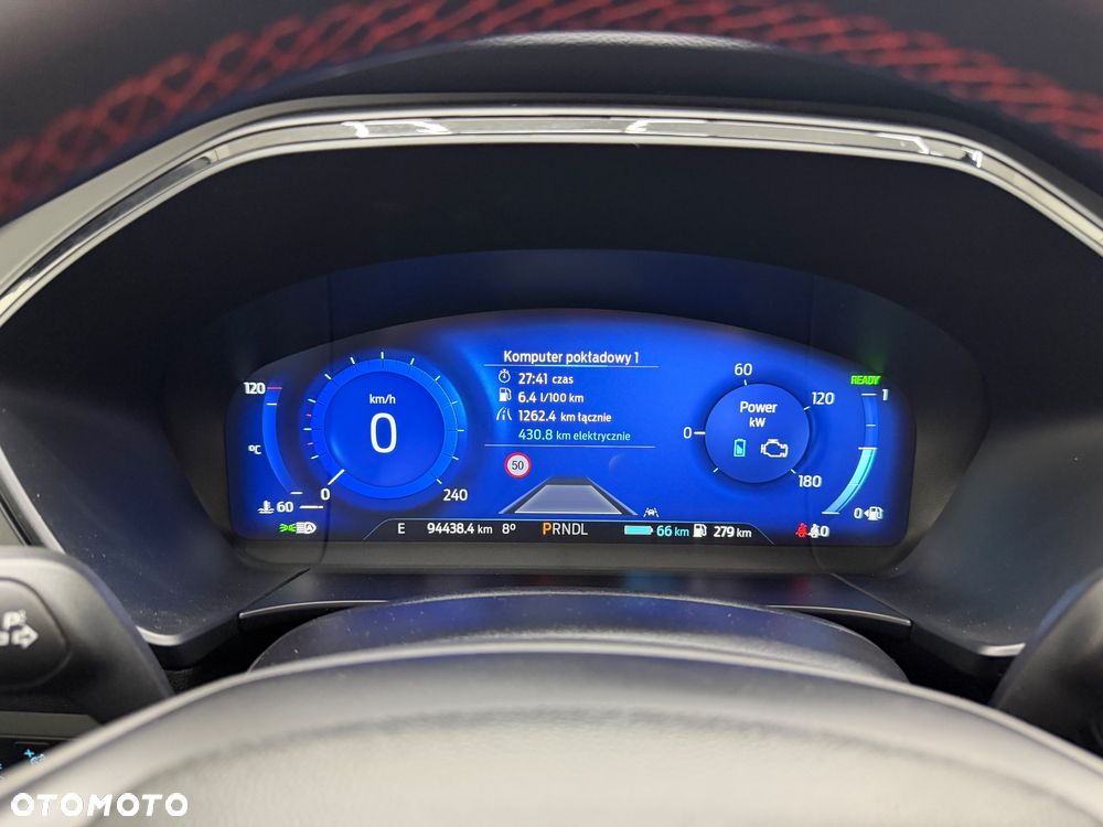 Ford Kuga 2.5P PHEV FWD ST-Line X - 16
