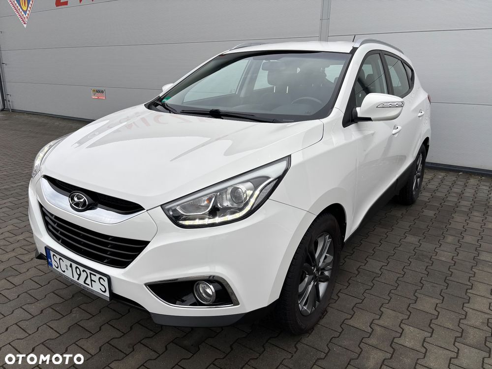 Hyundai ix35 1.6 2WD Fifa World Cup Edition - 9