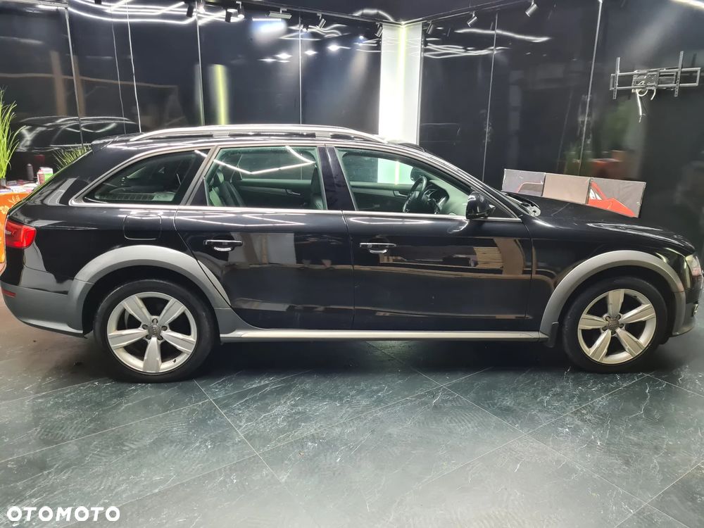 Audi A4 Allroad 2.0 TDI DPF S tronic - 4