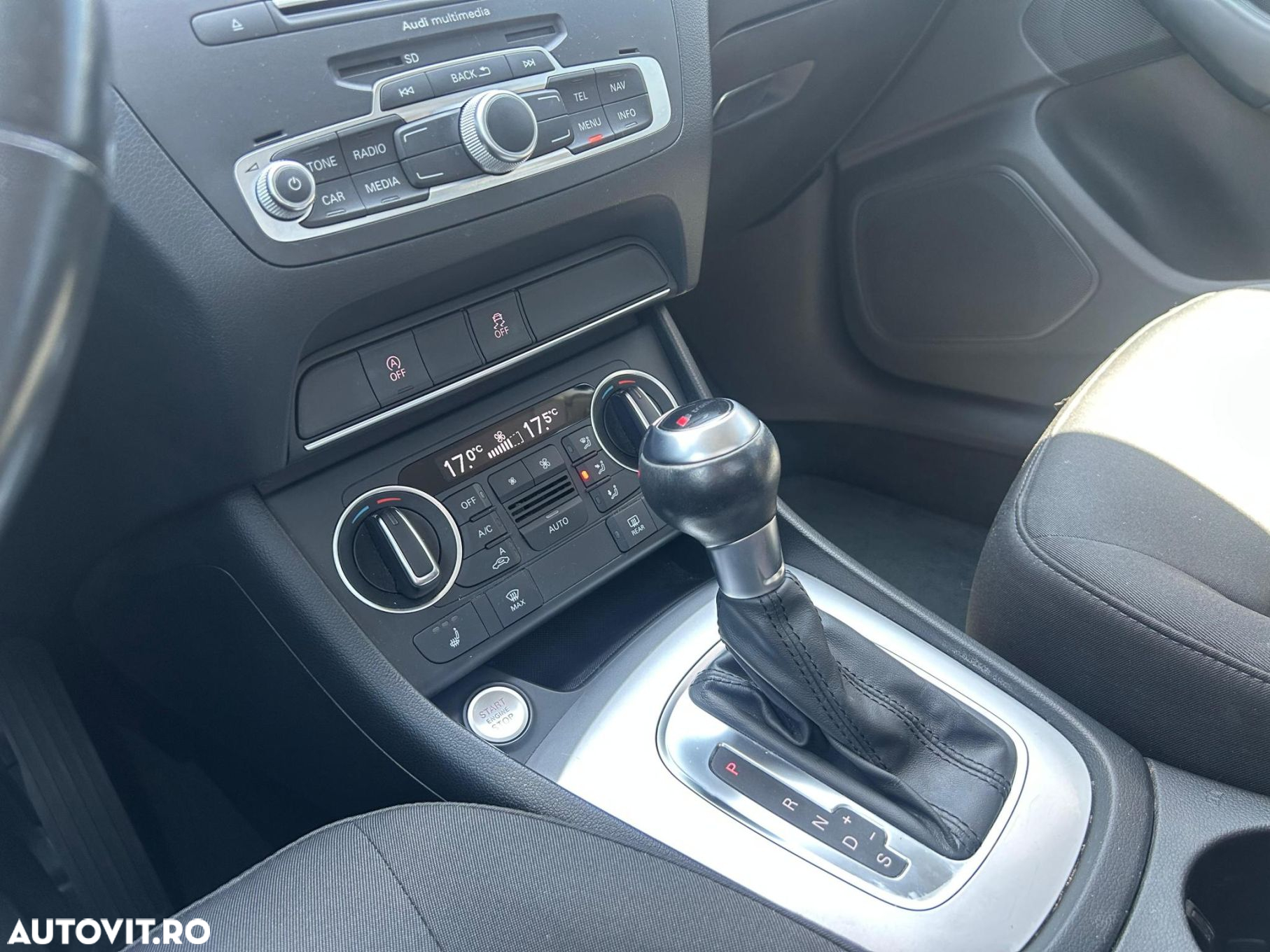 Audi Q3 1.4 TFSI Stronic Design - 22