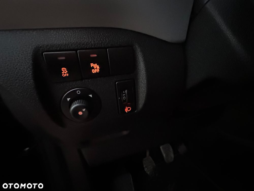 Citroën Berlingo Multispace e-HDi 90 FAP Selection - 16
