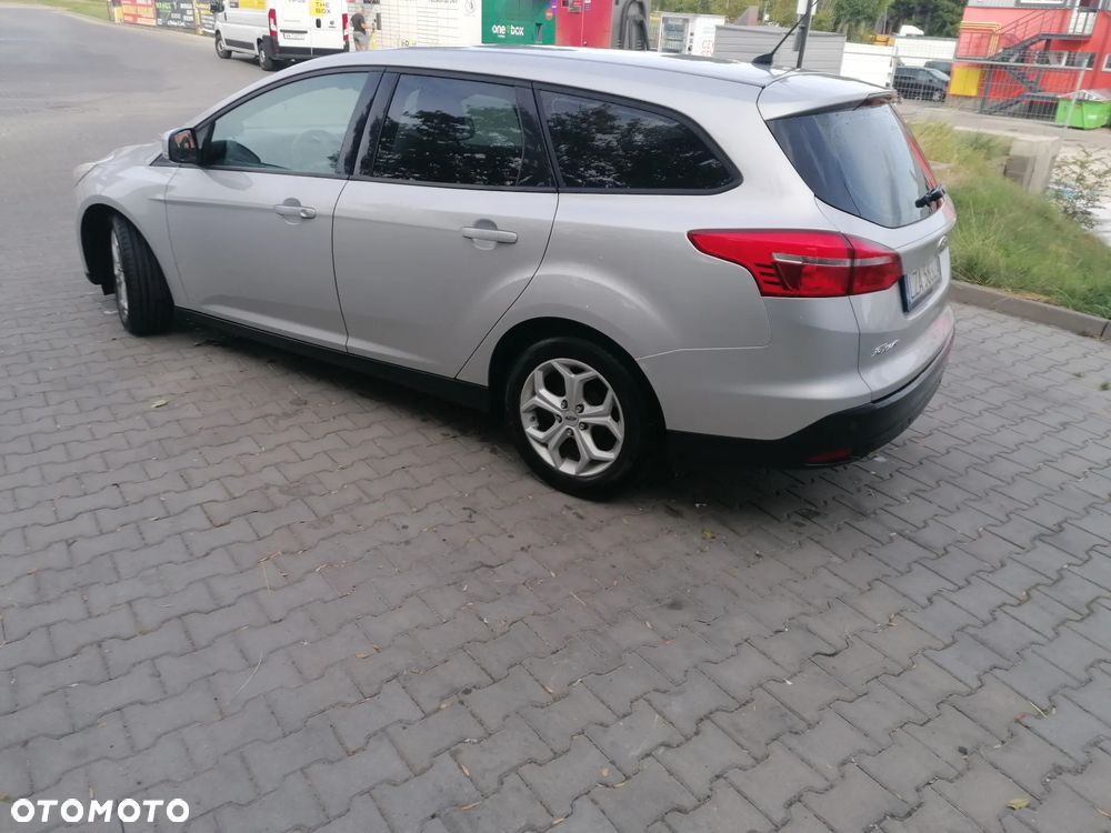Ford Focus 1.5 TDCi Trend - 4