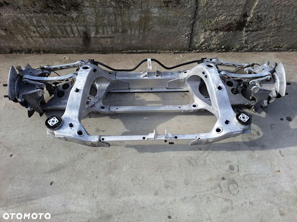 WÓZEK BELKA TYŁ TYLNY KOMPLETNY TESLA MODEL S - 1