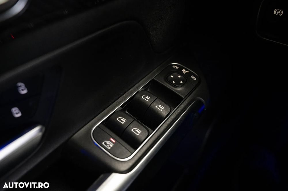 Mercedes-Benz GLB 220 d 8G-DCT AMG Line - 25