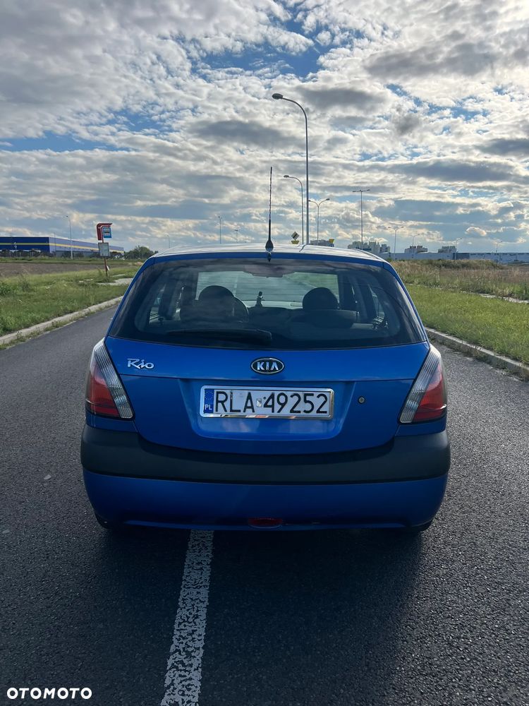 Kia Rio 1.4 (klm swo) / Comfort + - 4