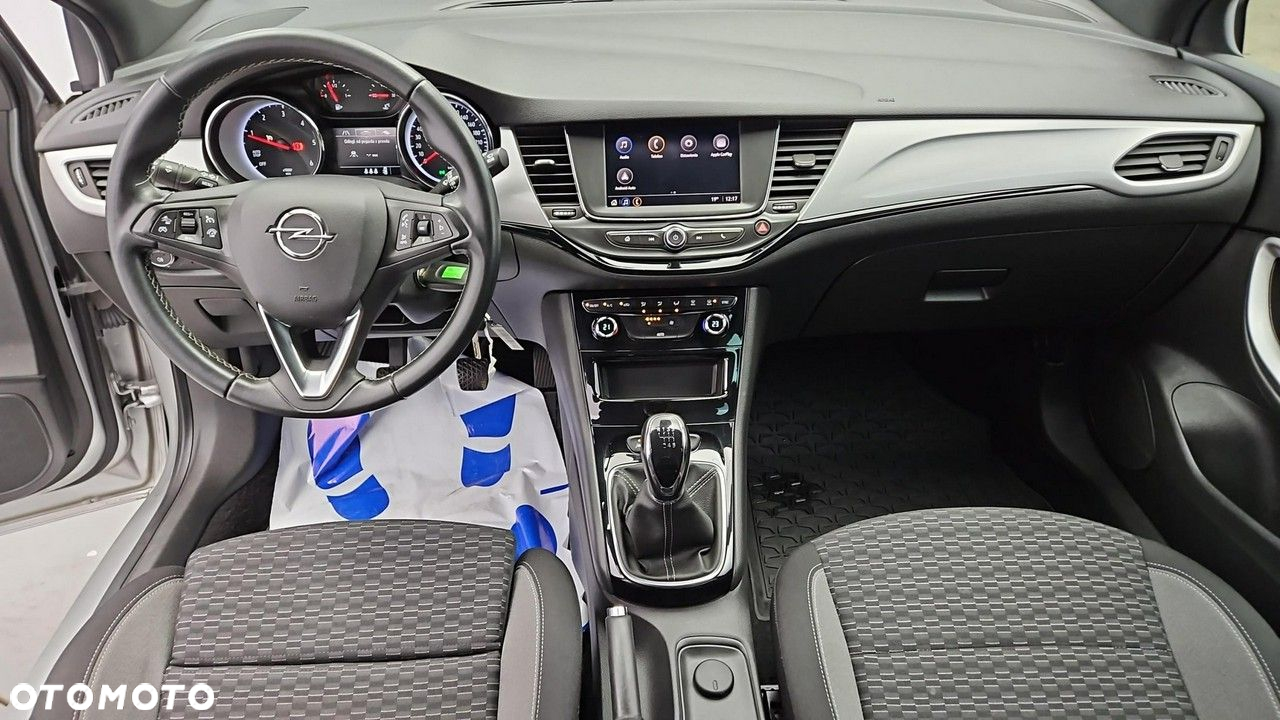 Opel Astra - 13