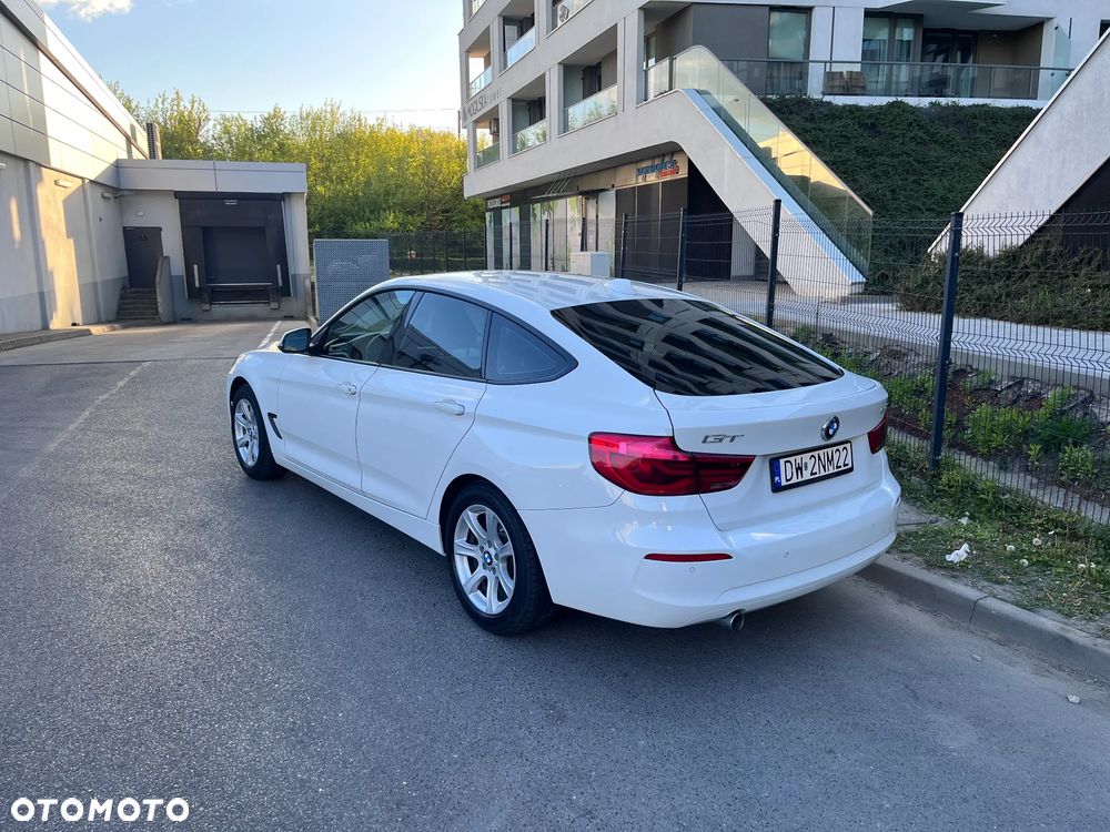 BMW Seria 3 318d Business Edition - 5