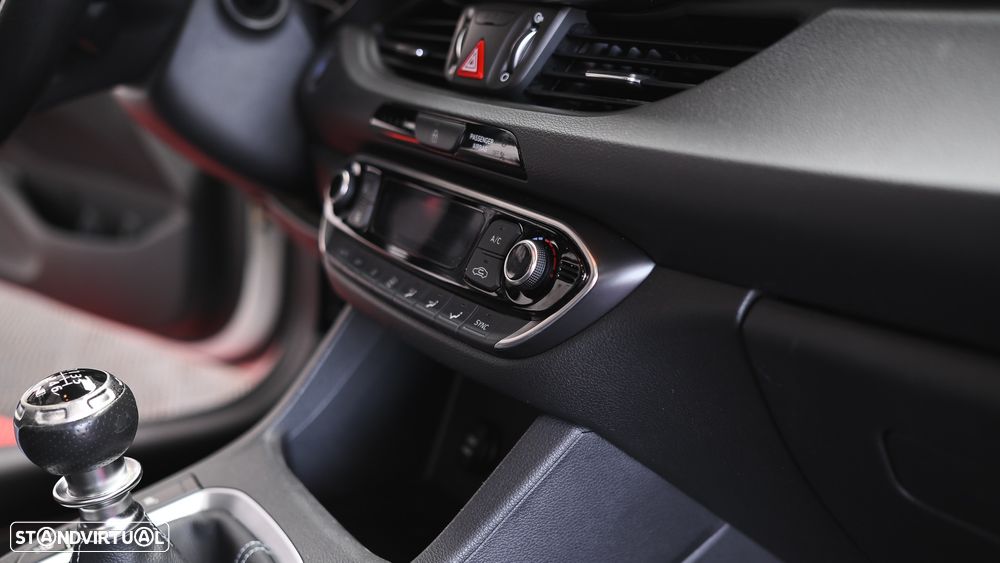 Hyundai i30 2.0 T-GDI N Performance - 41