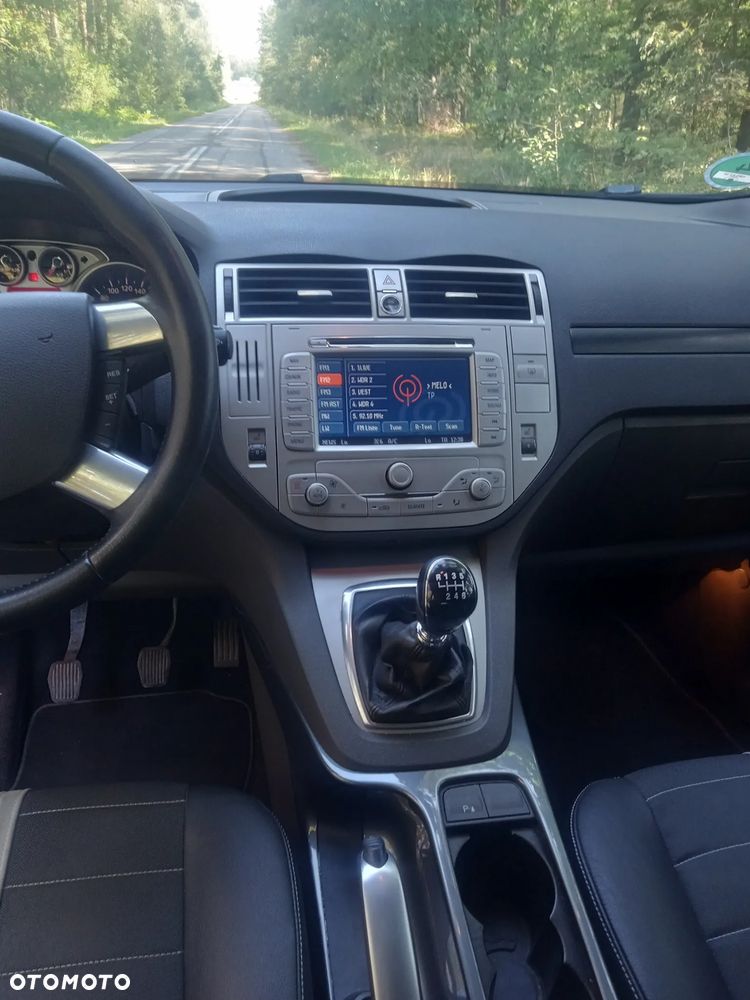 Ford Kuga 2.0 TDCi 2x4 Individual - 7