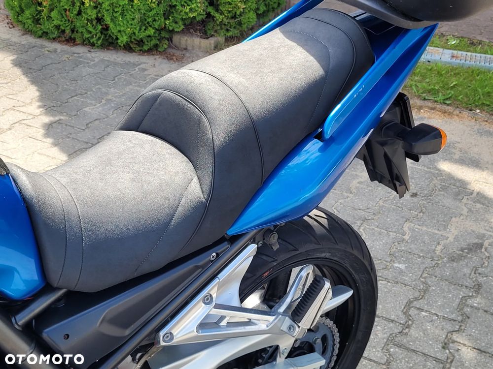 Yamaha FZS - 5