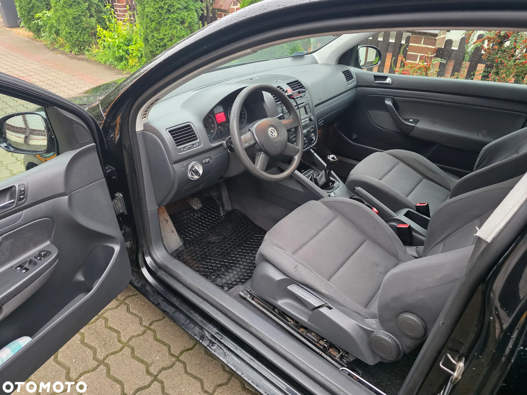 Volkswagen Golf - 5