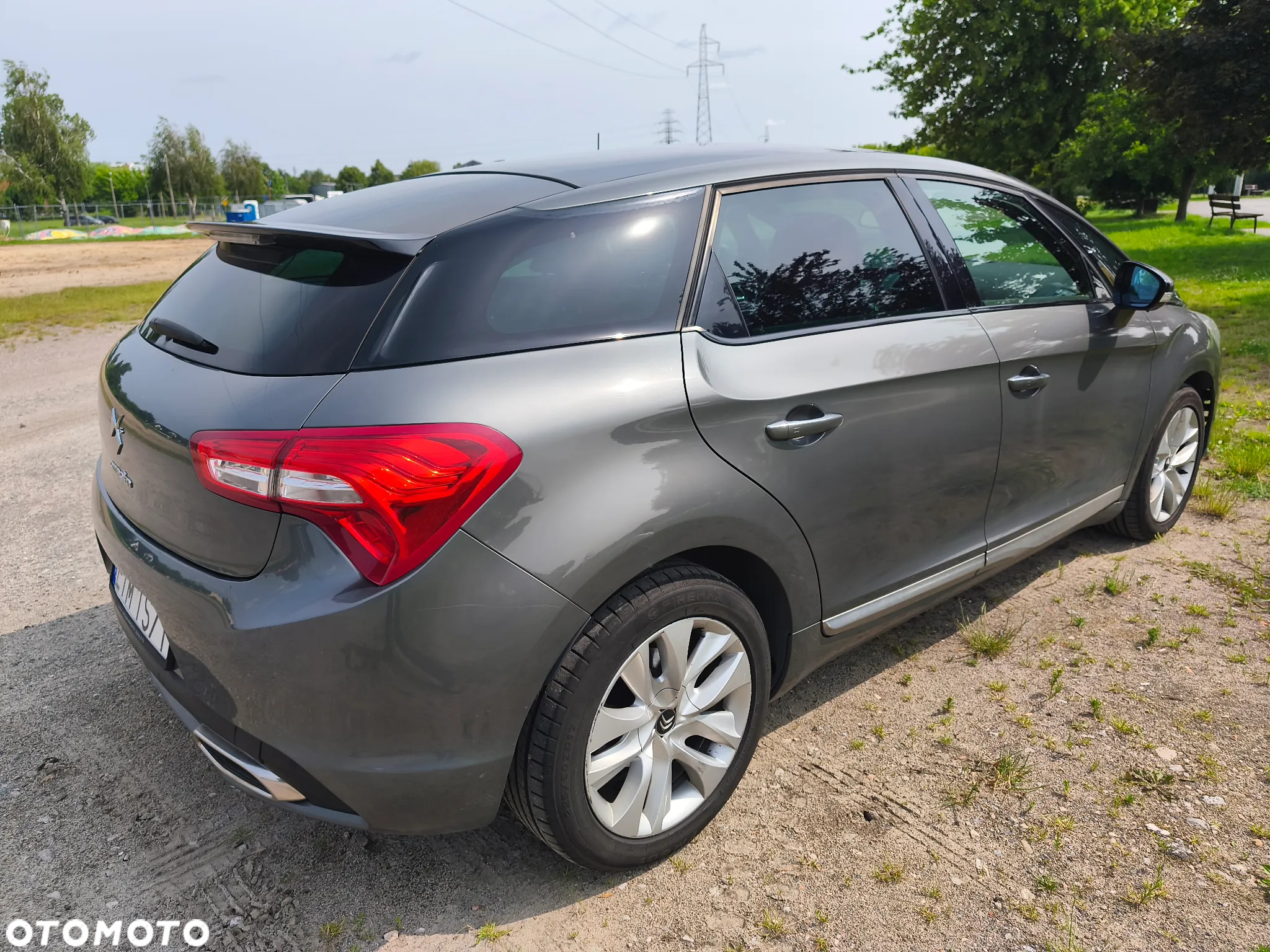 Citroën DS5 1.6 e-HDi Chic MCP - 5