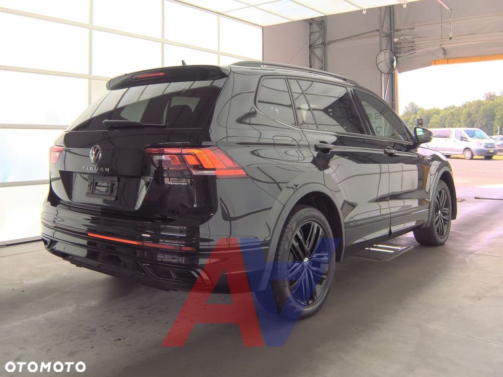 Volkswagen Tiguan - 4