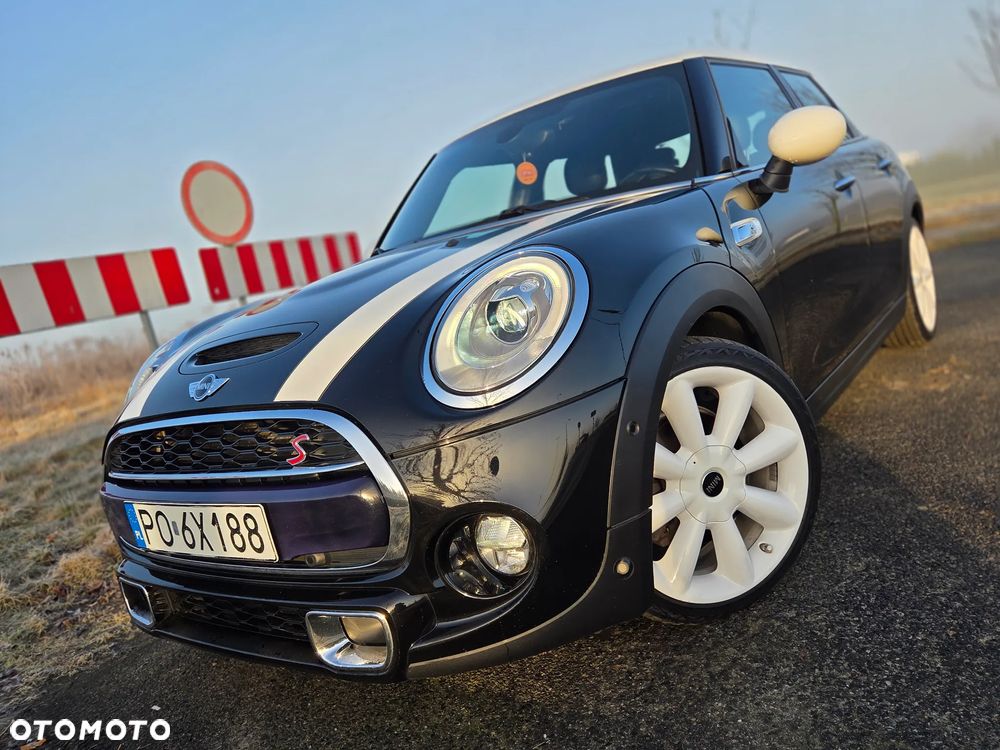 MINI Cooper S Standard - 2