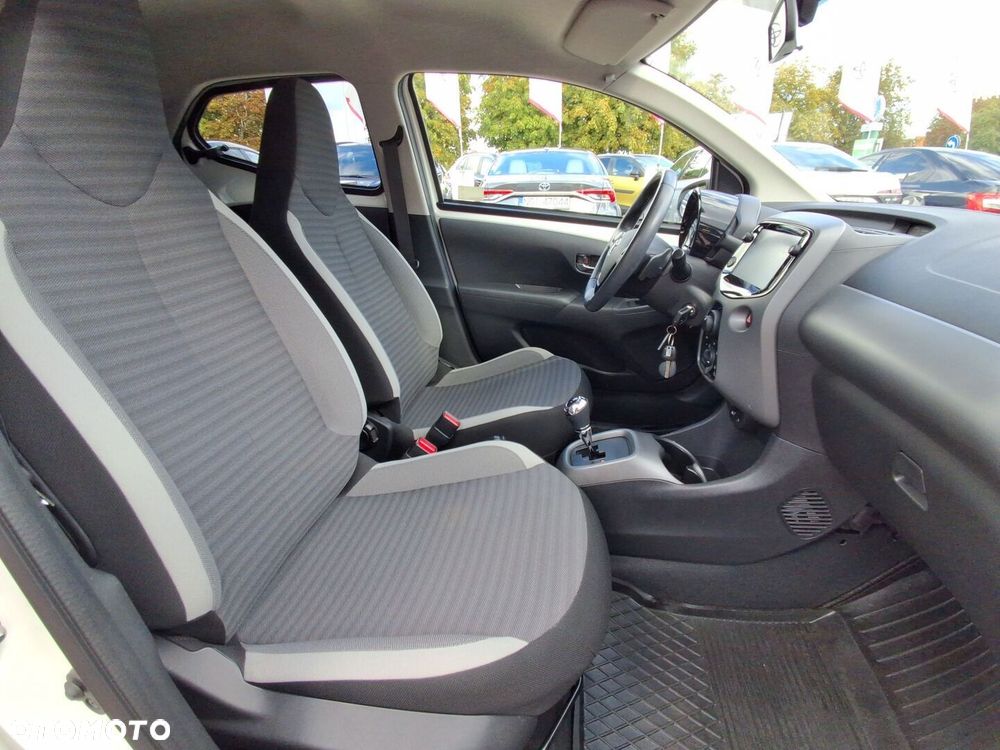 Toyota Aygo - 10